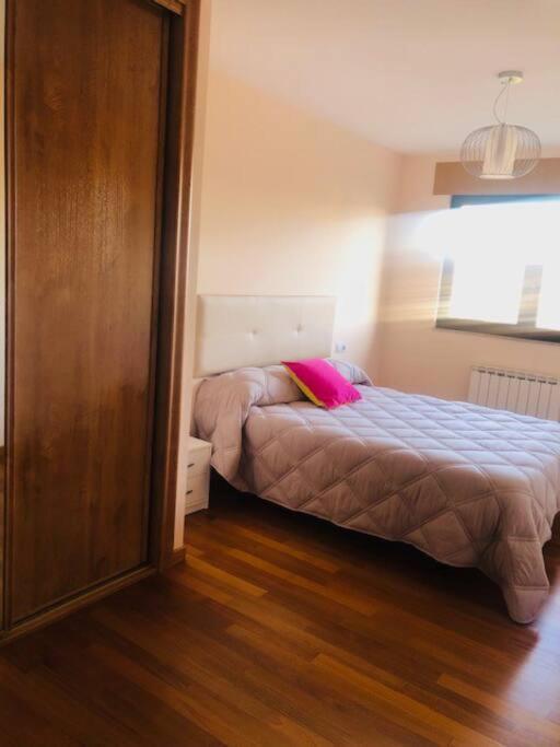 Apartmán Piso Moderno Sarria Exteriér fotografie