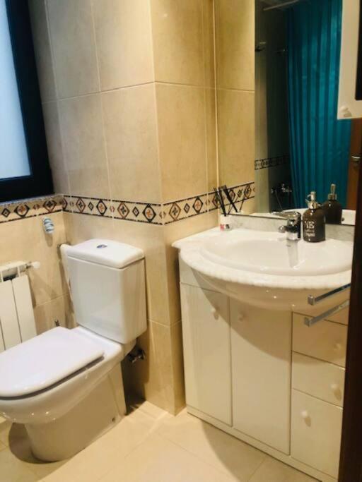 Apartmán Piso Moderno Sarria Exteriér fotografie